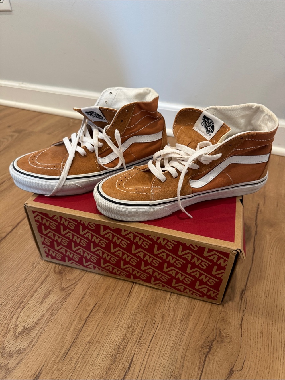 Vans Sk8-Hi High-Top Sneakers - Brown/White